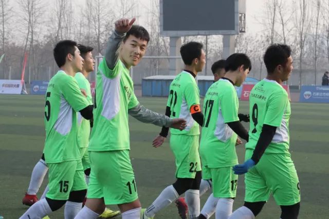 WTT中国大满贯：陈幸同轻松取胜首局，以1-0领先佐藤瞳